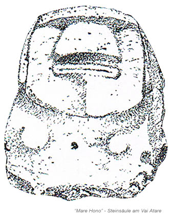 phallische Säule "Maea Hono" im Zugangsbereich zu Vai Atare - Osterinsel