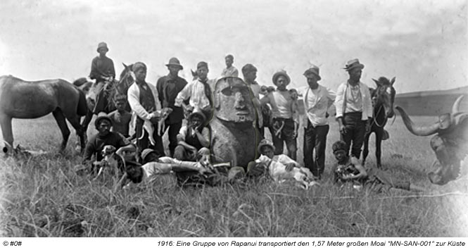 1916 einige Rapanui mit dem Moai MN-SAN-001