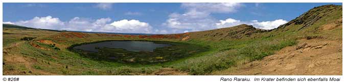 Kratersee im Vulkankegel des Rano Raraku