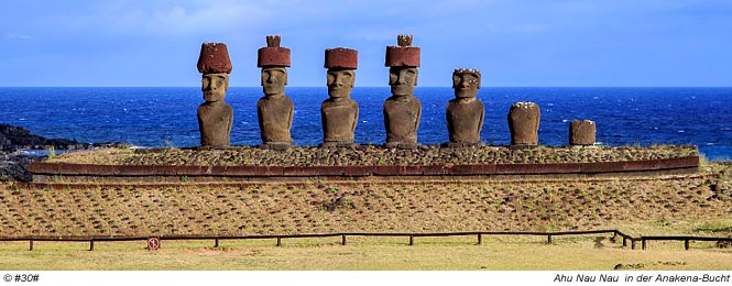 Ahu Nau-Nau in der Anakena-Bucht